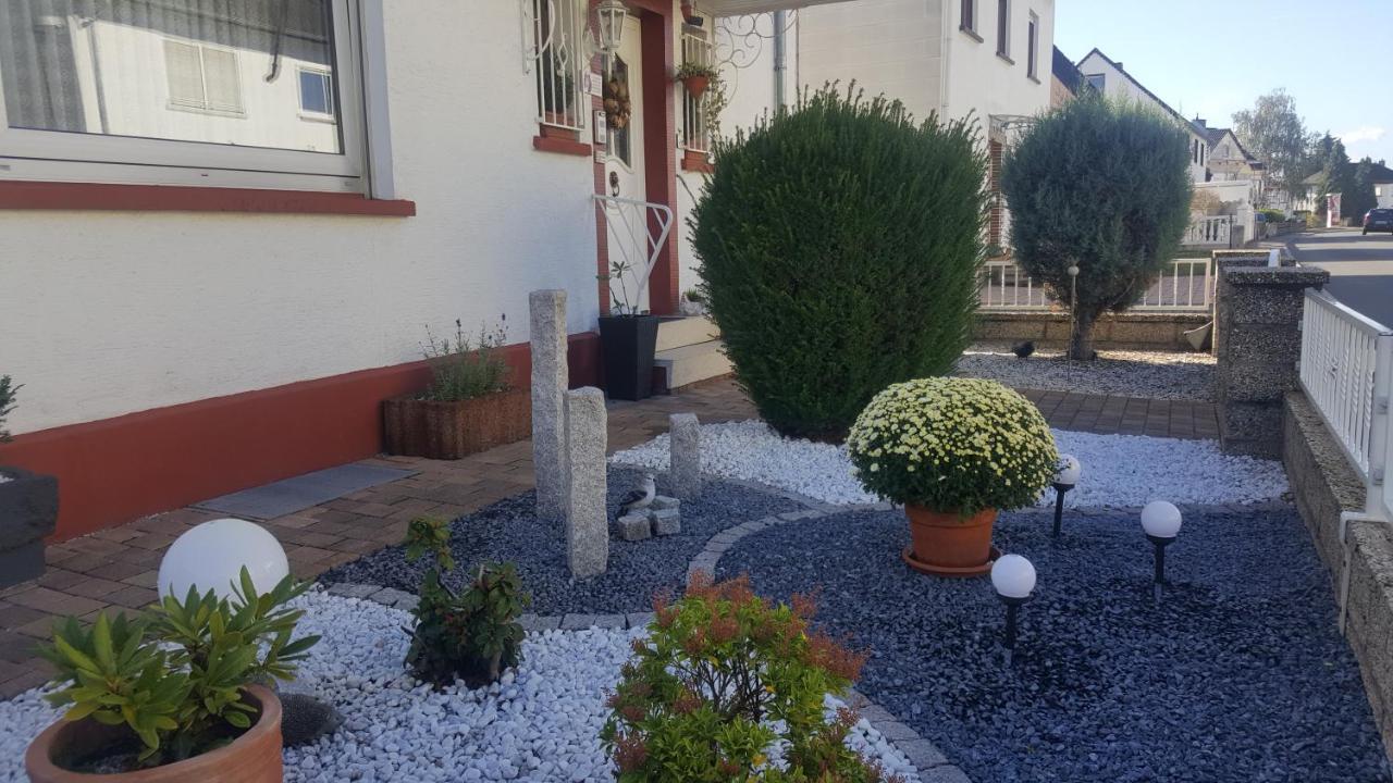 Apartment Am Radweg Вецлар Екстериор снимка