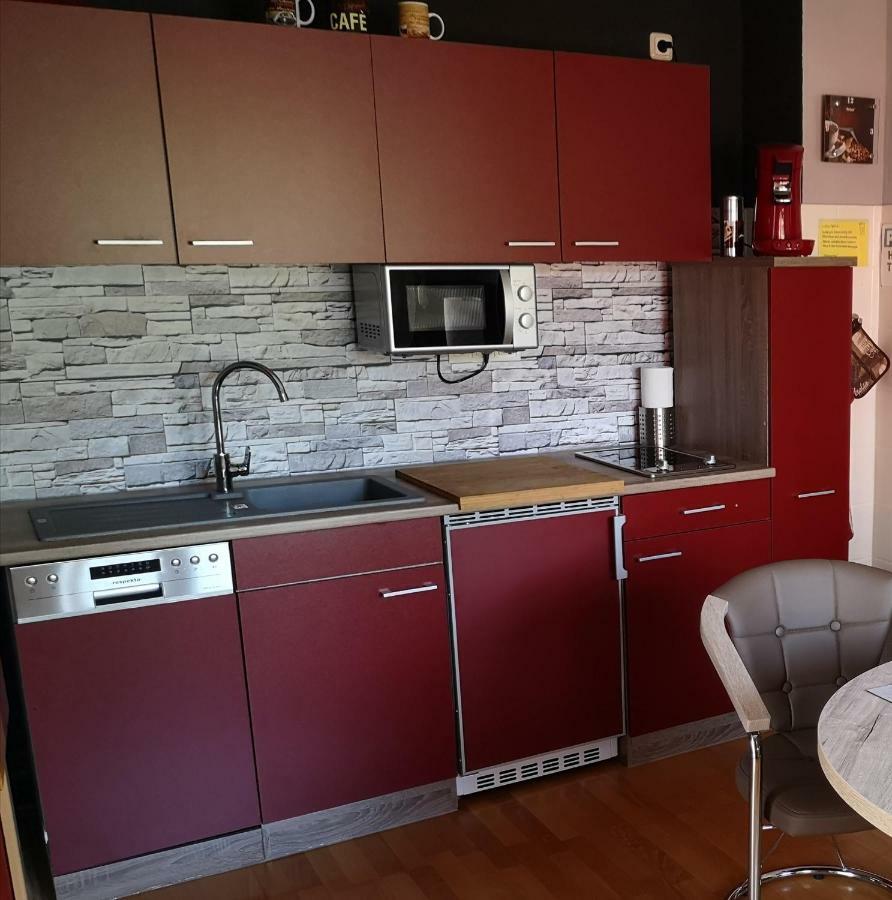 Apartment Am Radweg Вецлар Екстериор снимка